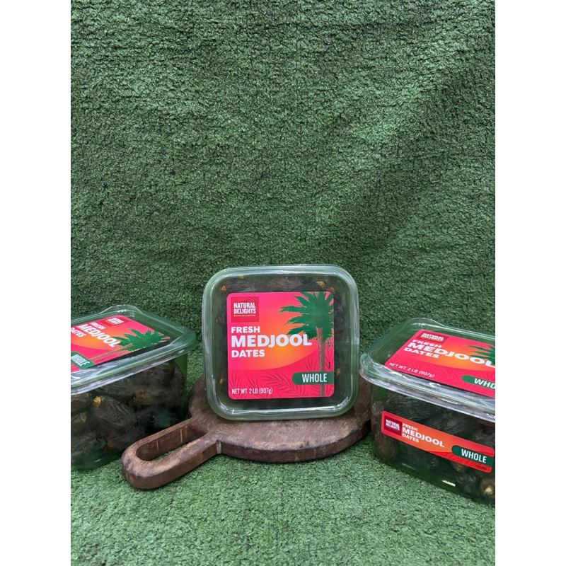 

Kurma Natural Delight Whole Medjool Dates Import USA 907gr