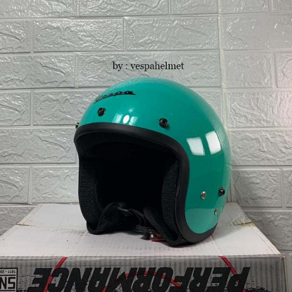 Helm Vespa Retro Green Relax