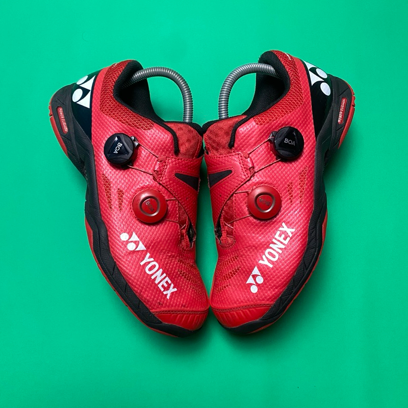 Sepatu yonex boa 88d