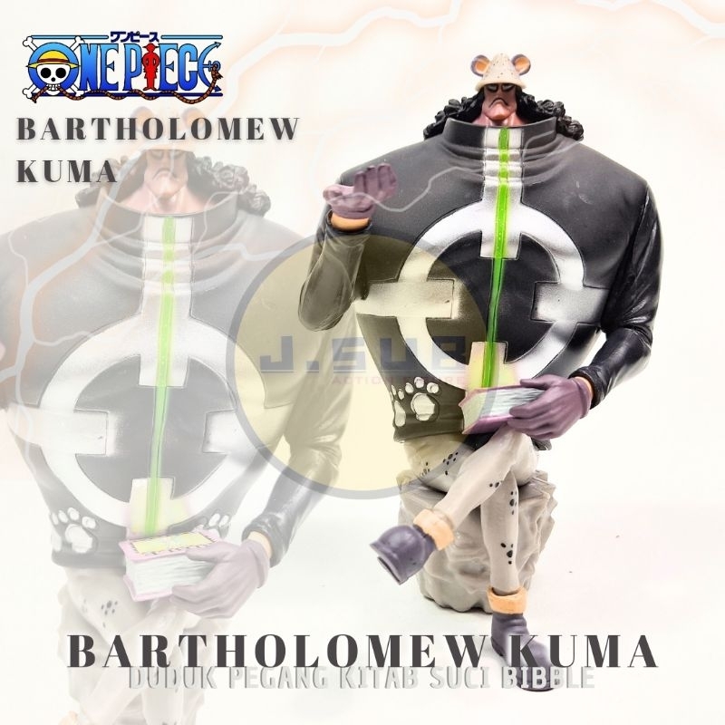 Action Figure Bartholomew Kuma Statue Onepiece Pop Duduk Pegang Kitab Suci Bibble 17 cm