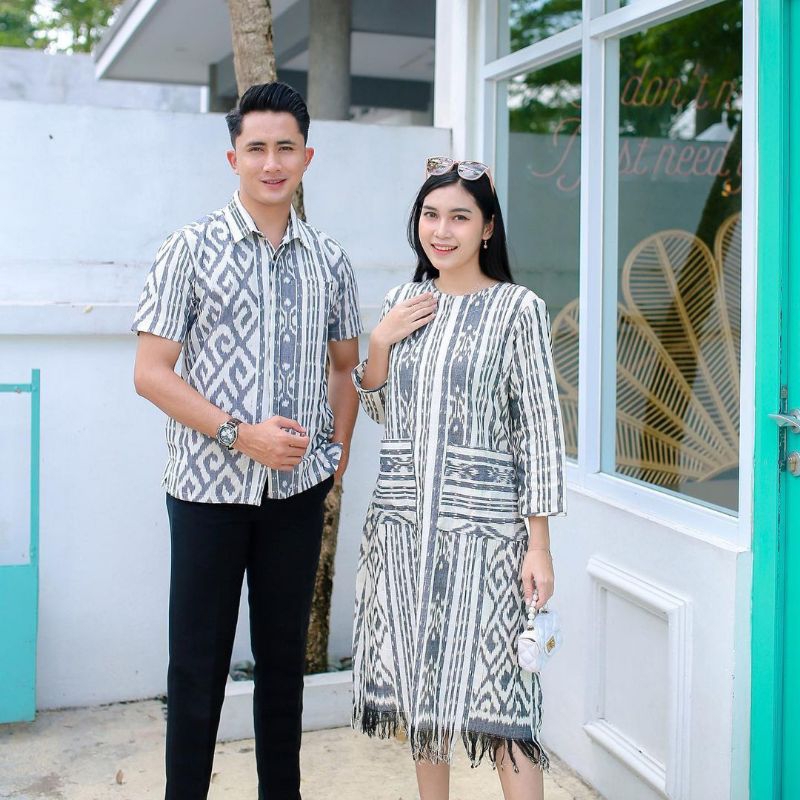 BAJU SET COUPLE TENUN ETNIK JEPARA PASANGAN PREWEDDING COUPLE WARNA PUTIH