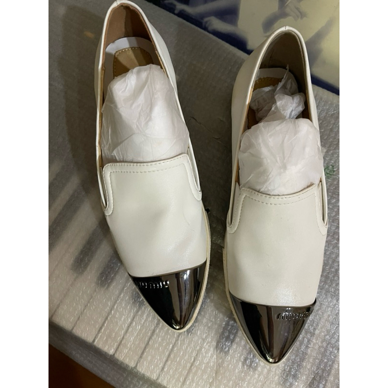 sepatu branded second