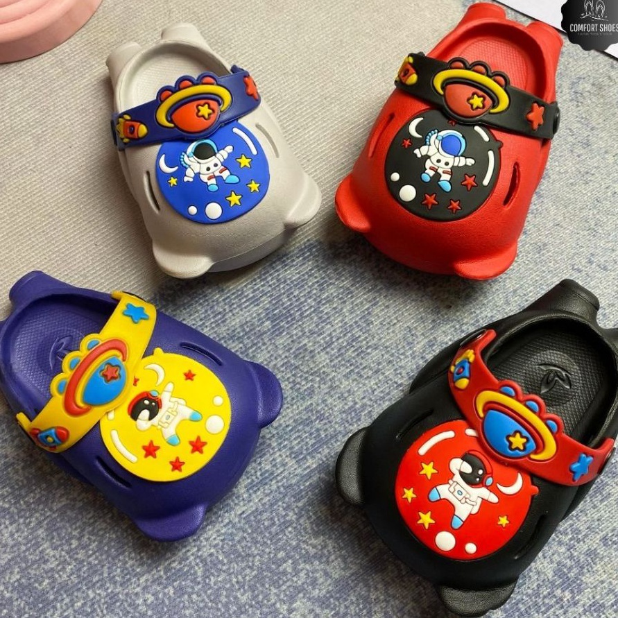 88 COLLIN SENDAL ANAK COWOK BAIM ASTRONOT B65481