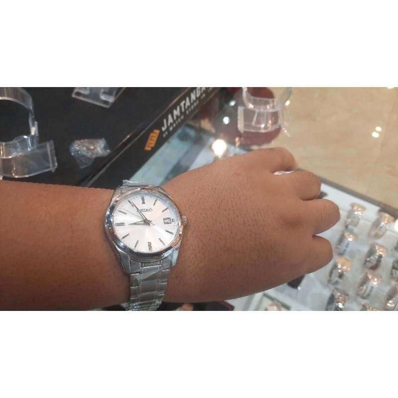 Jam Tangan Seiko Classic