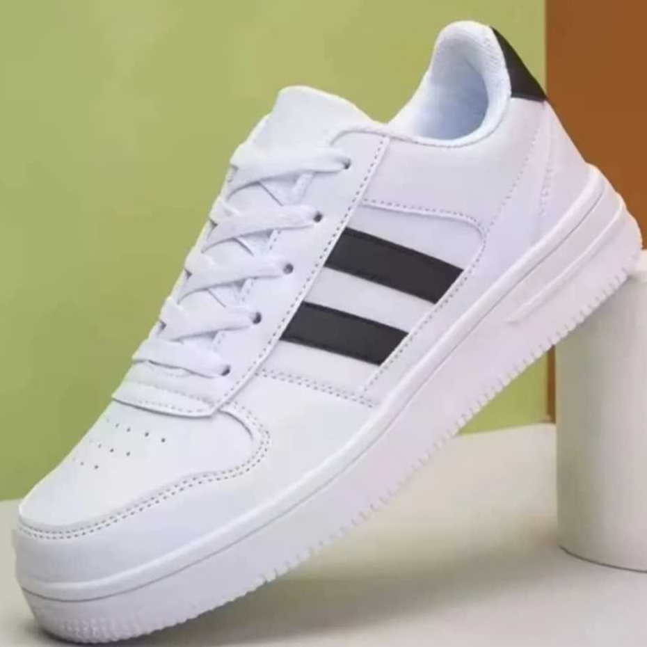 Sepatu Sneakers Walking Vulcanized 2023 Sneakers Pria Wanita Casual Motif Garis Kekinian