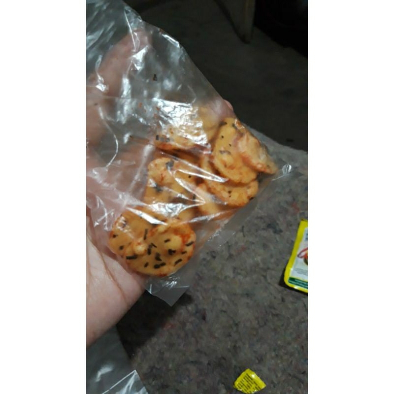 

krupuk seblak murah meria...enak dan renyah