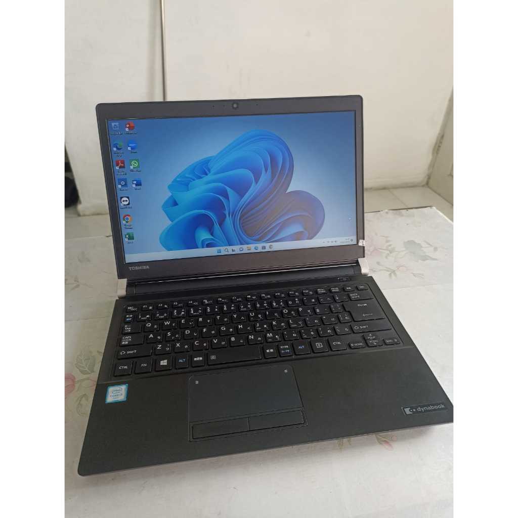 Toshiba Portege R73