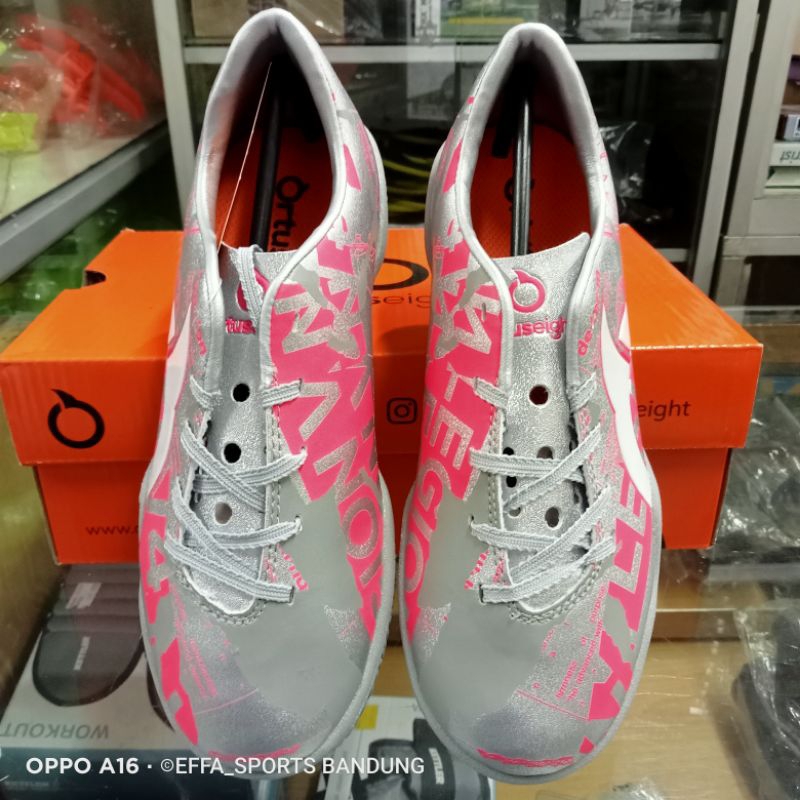 sepatu spatu shoes futsal putsal ortus8 ortus 8 ortuseight catalyst legion v4 v 4 junior anak