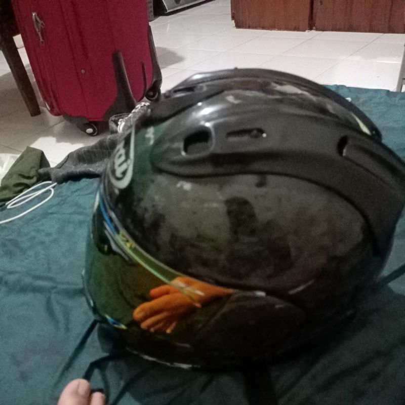 helm cetakan arai motif carbon forget