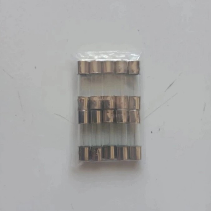 Fuse Kaca 5x20 F1AL 1A 250V Fast Acting Fuse Kaca 5x20 F1AL 1A 250V Fast Acting