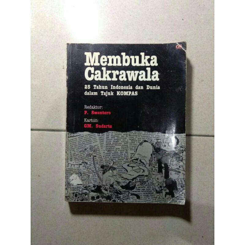 buku membuka cakrawala, 25 tahun indonesia dan dunia dalam tajuk kompas