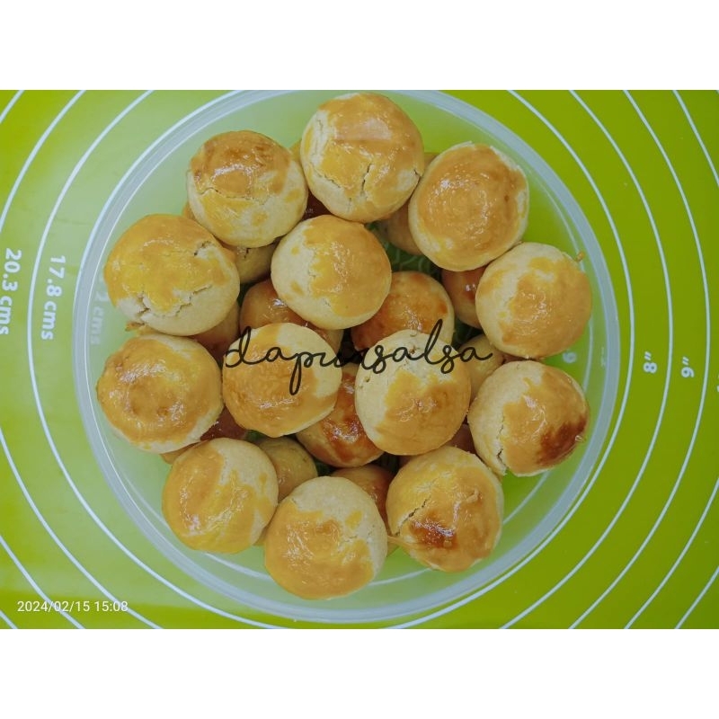 

PAKET KUE KERING ISI 4 BOX dan NON BOX | HAMPERS | LEBARAN | KUE KERING
