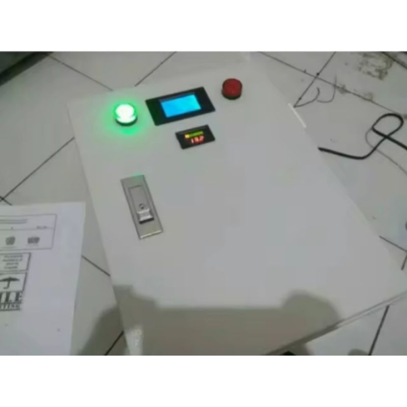 Box Panel PLTS 1000 watt PSW