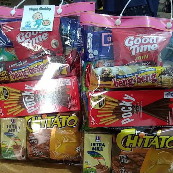 

DiSkon Co Bingkisan Request Snack