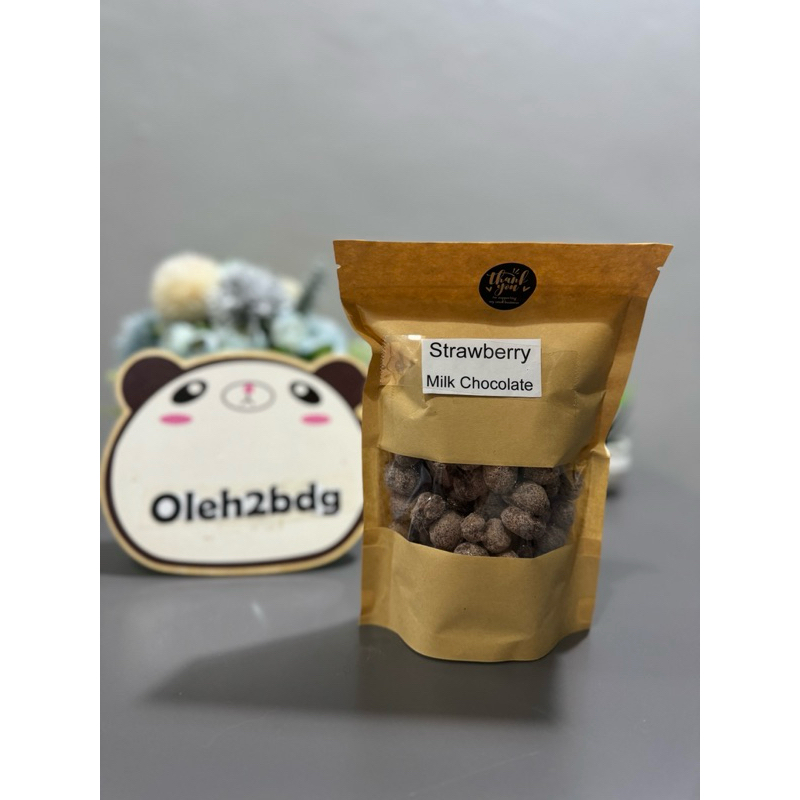 

Coklat strawberry freeze dried