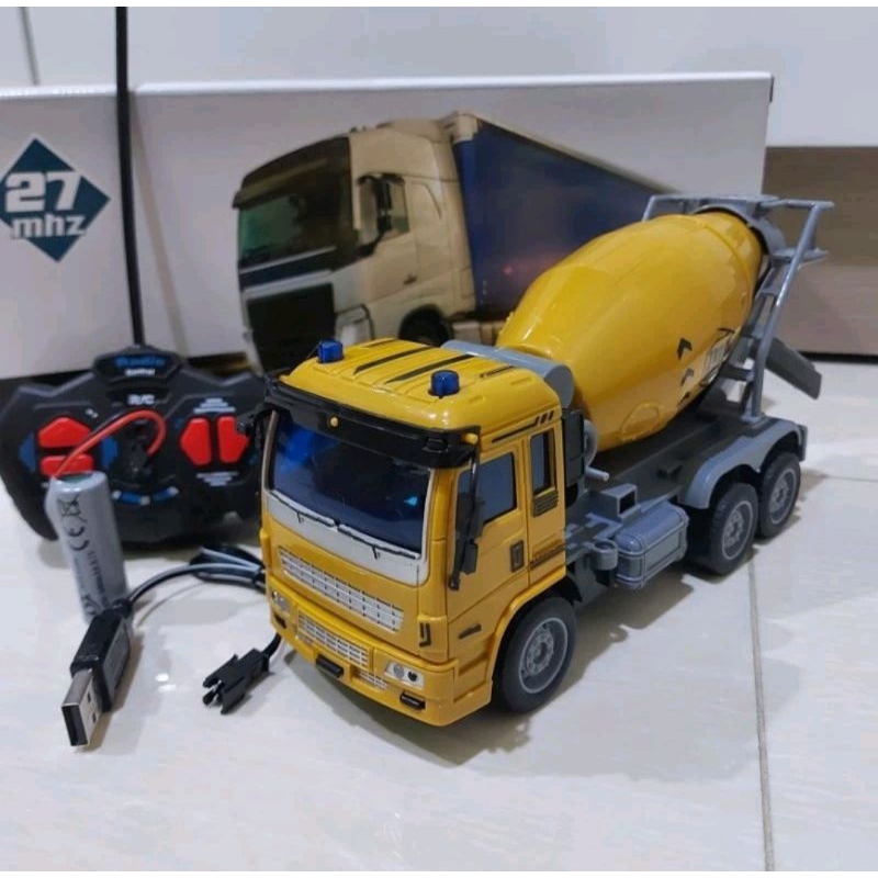 Mainan Remot kontrol RC Truk Molen RC 1:30