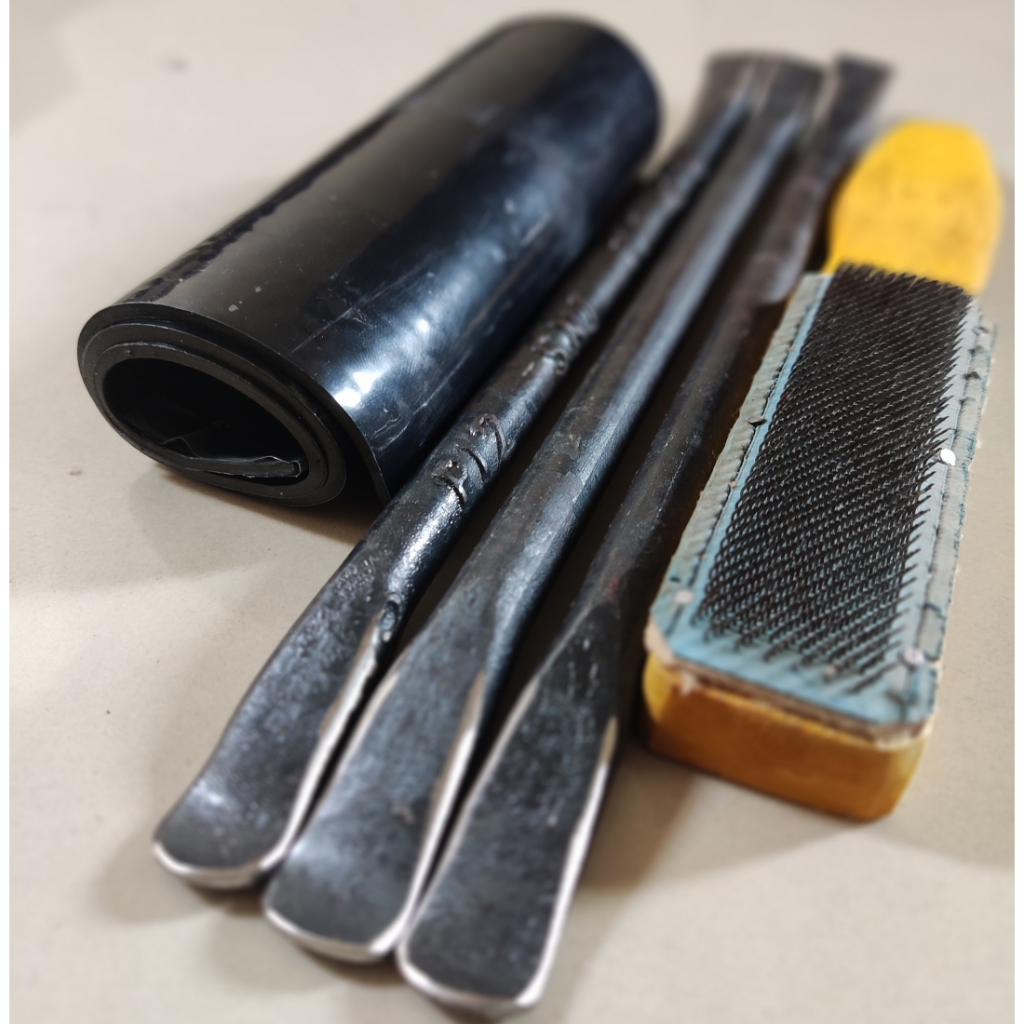 cukit ban motor congkelan ban motor diameter 12mm full 3 buah +kerokan ban+karet vulkanisir 3in1