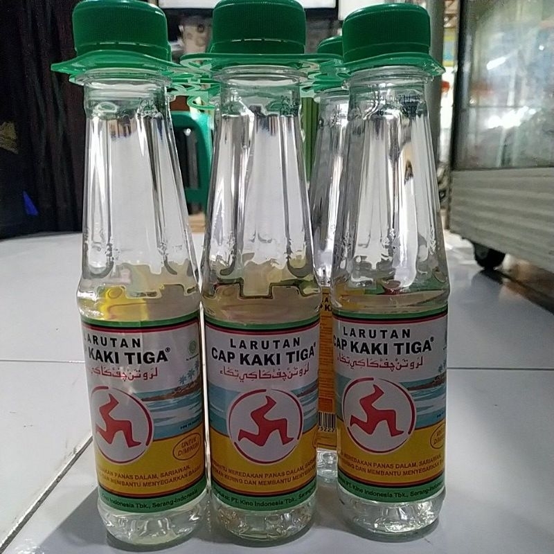 

LARUTAN CAP KAKI TIGA