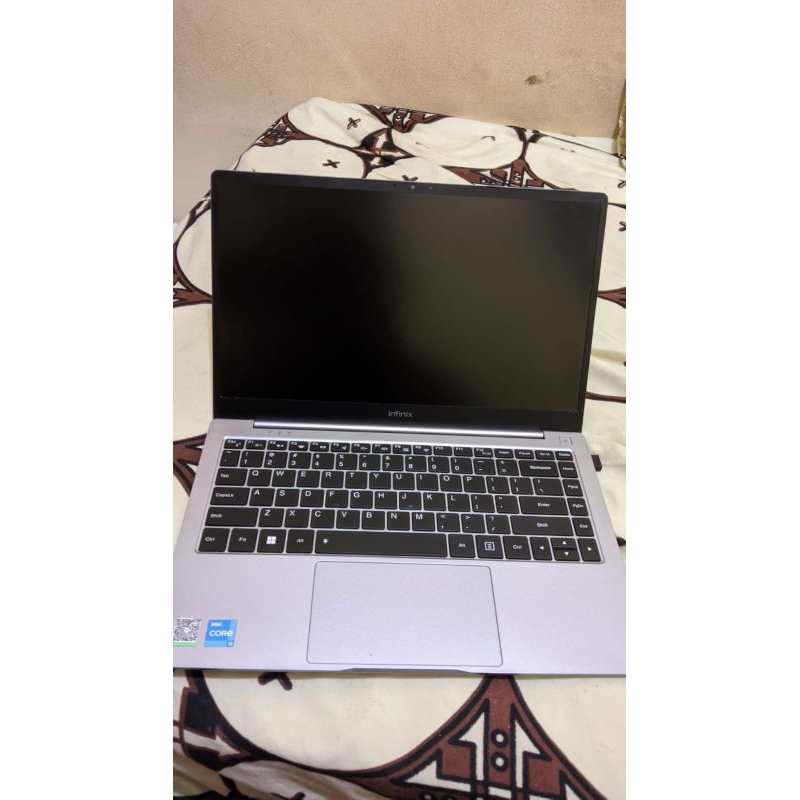 LAPTOP INFINIX X2