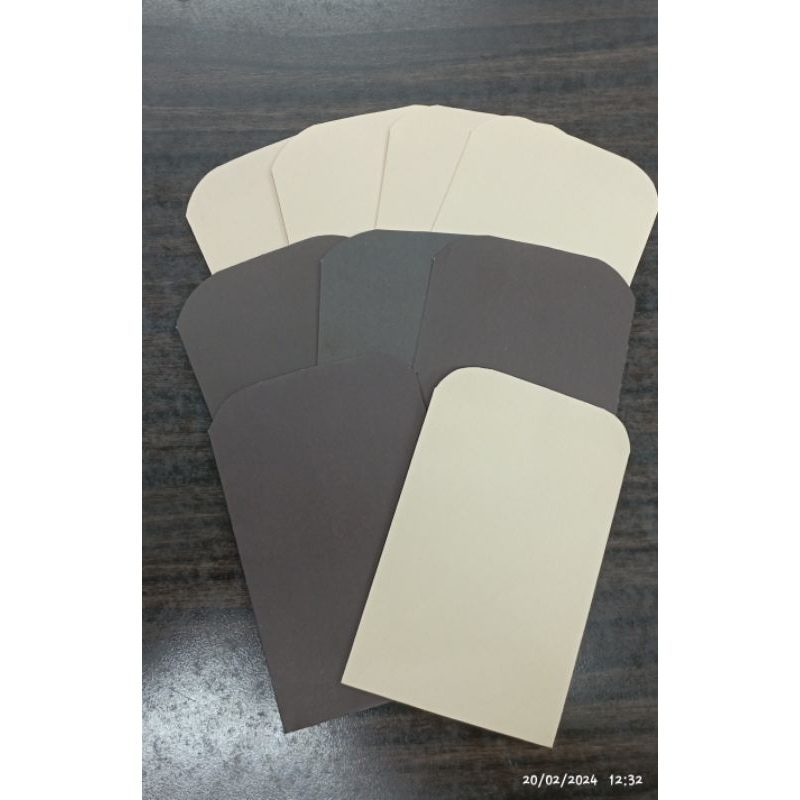 

Amplop lebaran polos banyak warna