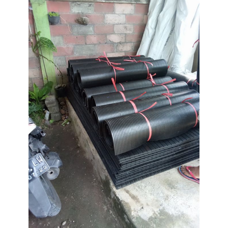 Karet karpet Sapi