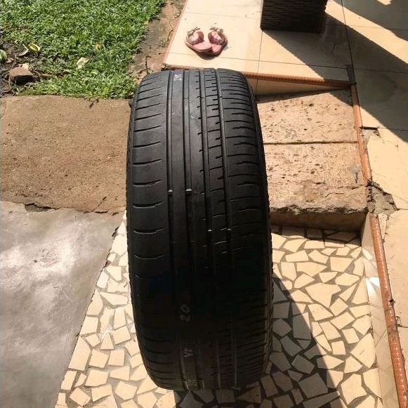 tubles - ban mobil ukuran 245/45 ring 20 tubles second copotan - ban ukuran 245/45 ring 20 tubles - 