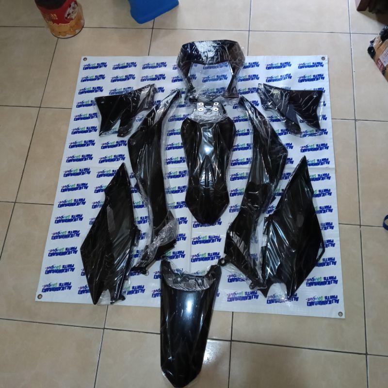 BODY SET COVER SET DTRACKER BF NEW SET HITAM POLOS DEPAN/BELAKANG ORIGINAL