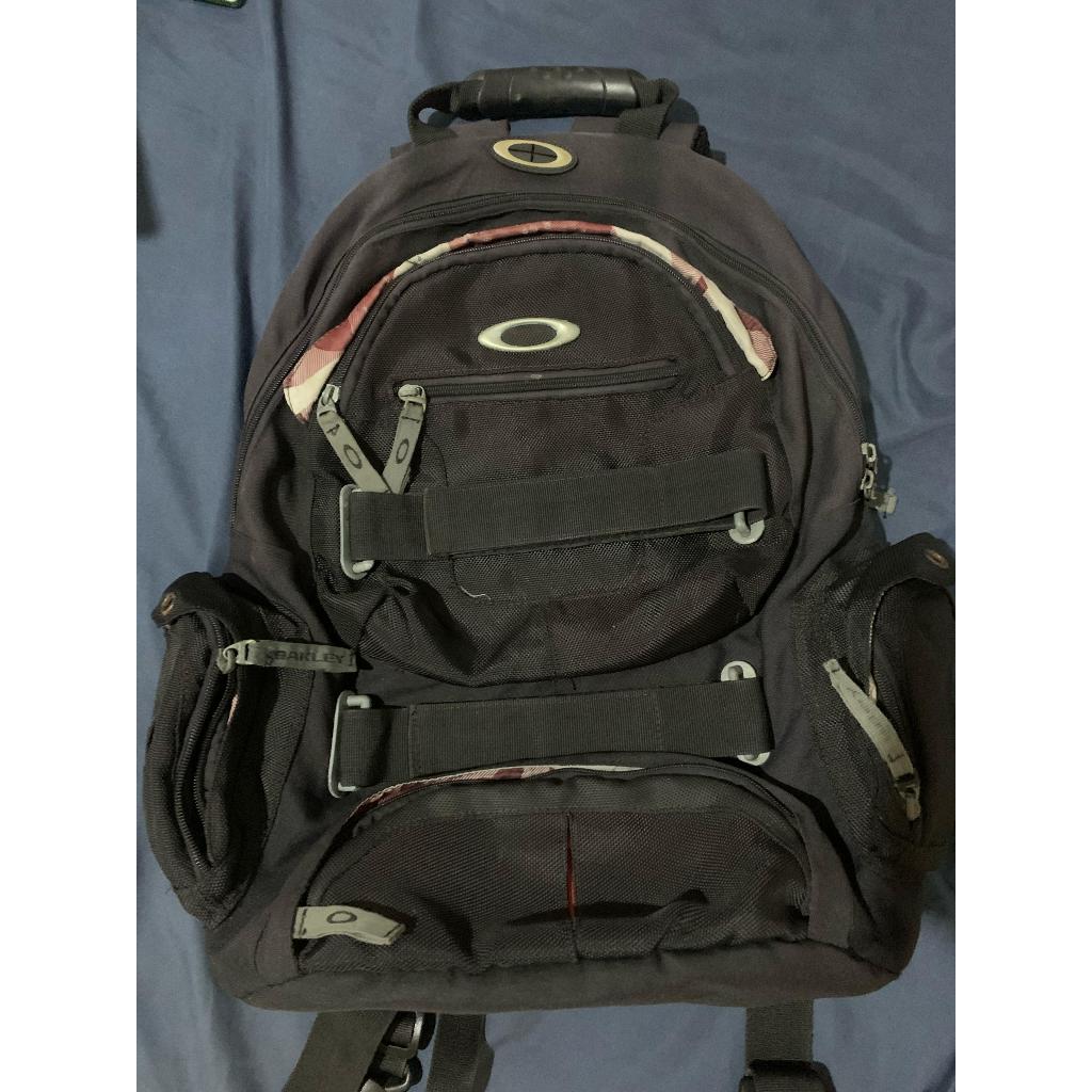 TAS OAKLEY