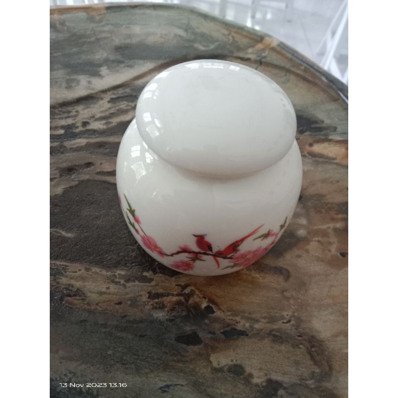 tempat simpan teh keramik chaguan