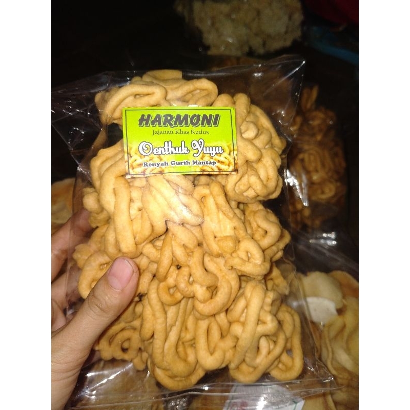 

makanan ringan Snack untuk Yuyu.