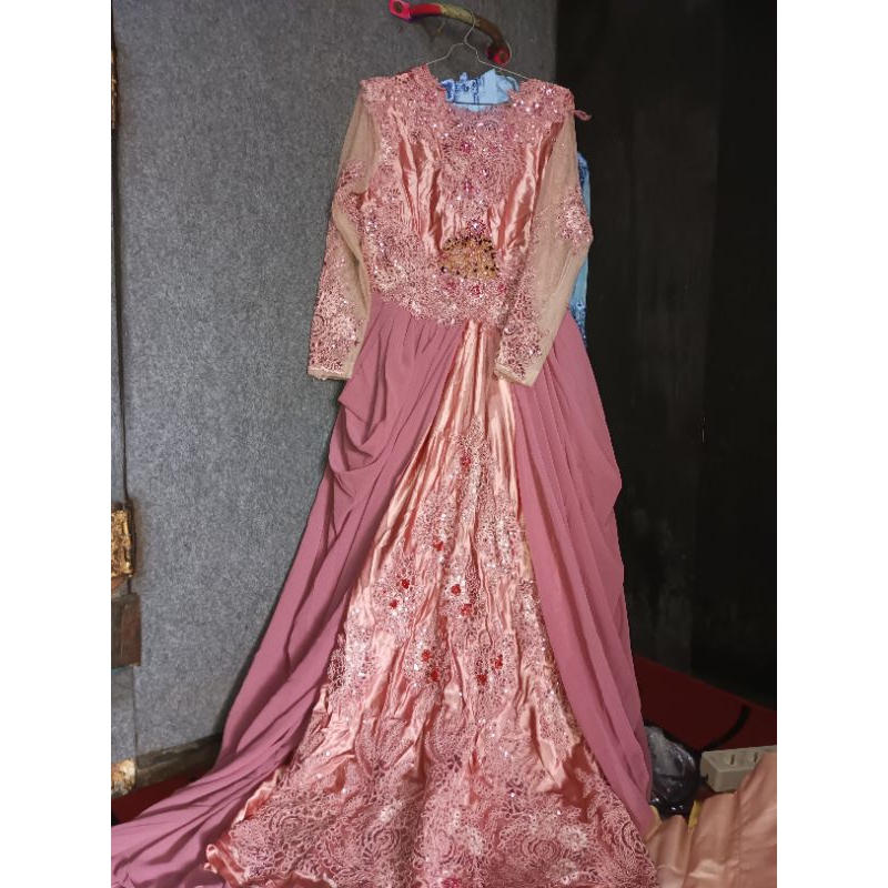 Gown pengantin