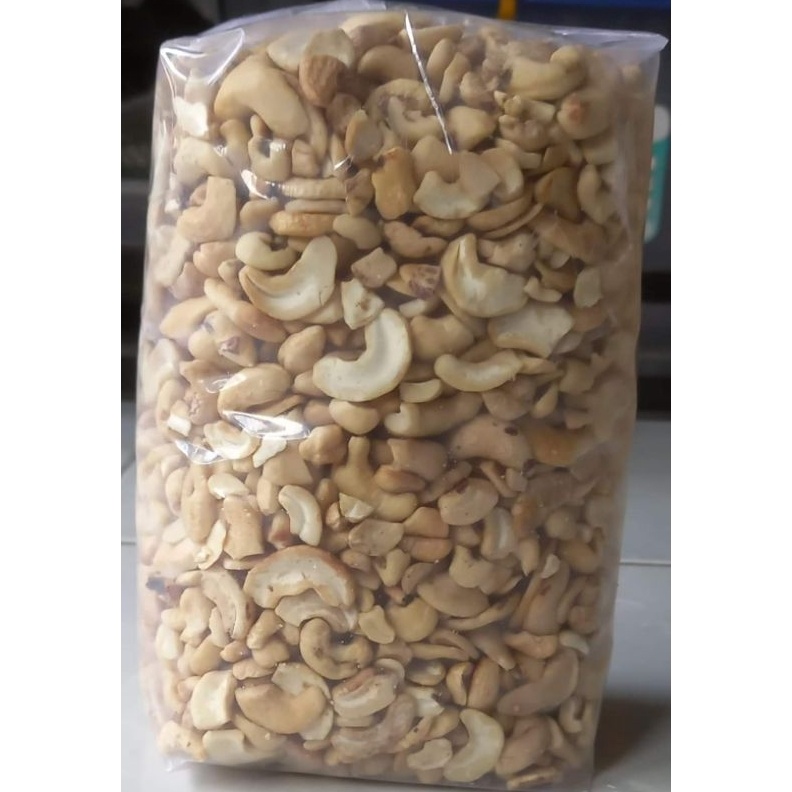 

TERLARIS BRANDS FESTIVAL Kacang mede patahan 1kg mentah