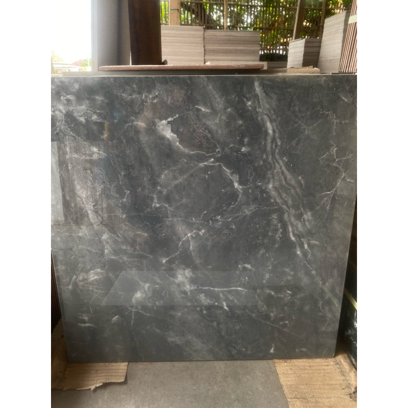 GRANIT REJECT 60x60 platinum