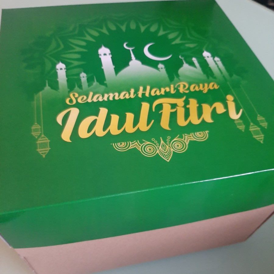 

Dus Kue Lebaran Box Oleh Oleh Motif Idul Fitri Kotak Kemasan Bingkisan Eid Mubarak Warna Hijau Ukuran 22x22x10