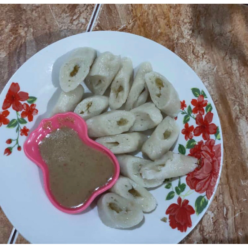 

Kerupuk basah 10 batang/pack