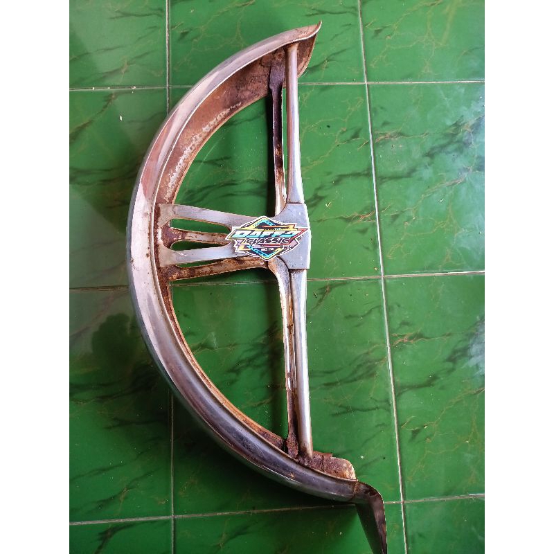 spakbor depan Yamaha L2g