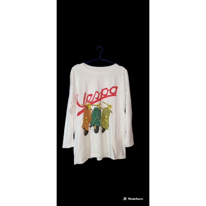 kaos vespa putih