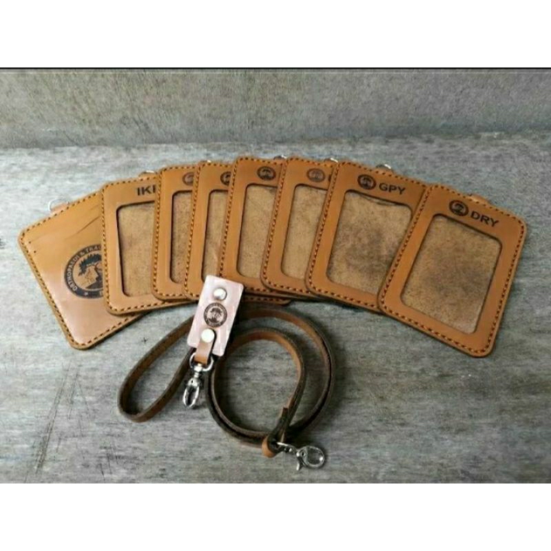 

ID CARD HOLDER KULIT ASLI FREE CUSTOM GRAFIR LOGO DAN TULISAN