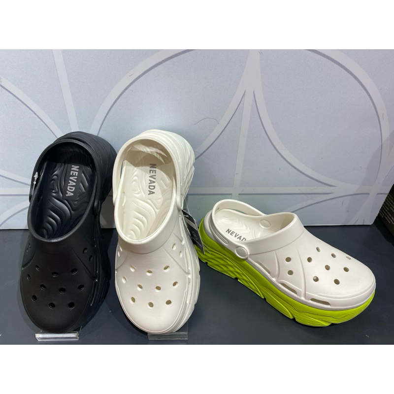 sandal karet wanita brand NEVADA