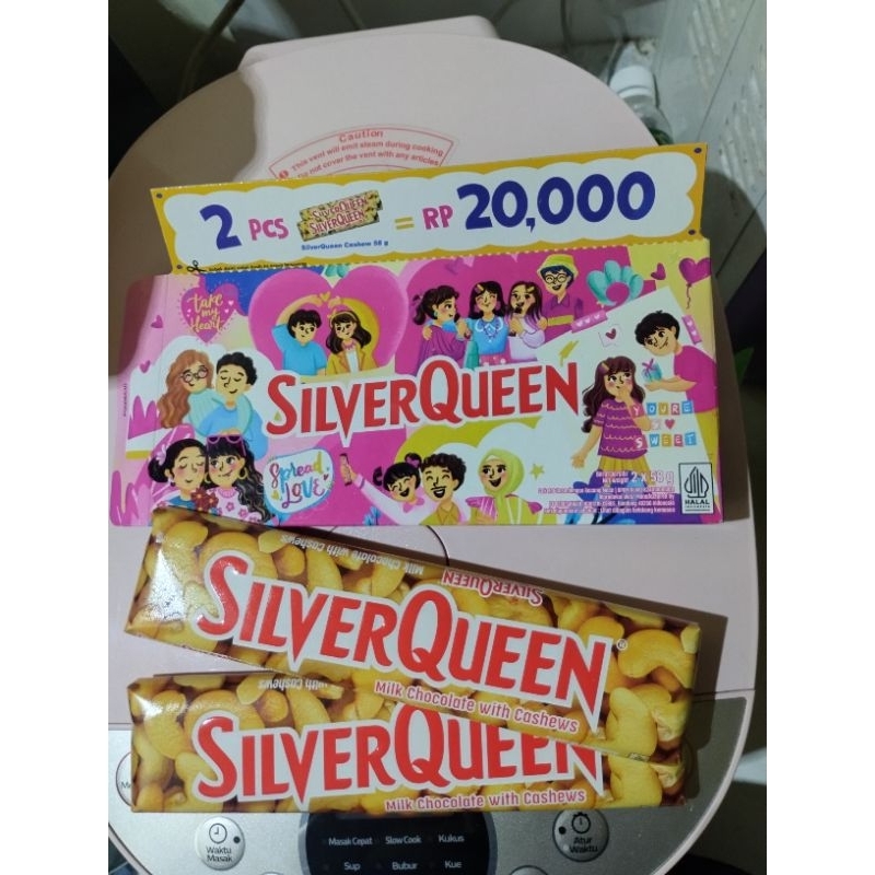 

Silverqueen Buy 1 Get 1 edisi valentine 58gr