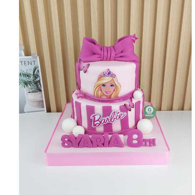 

CAKE TEMA BARBIE UK 20+15CM / KUE ULANG TAHUN CUSTOME