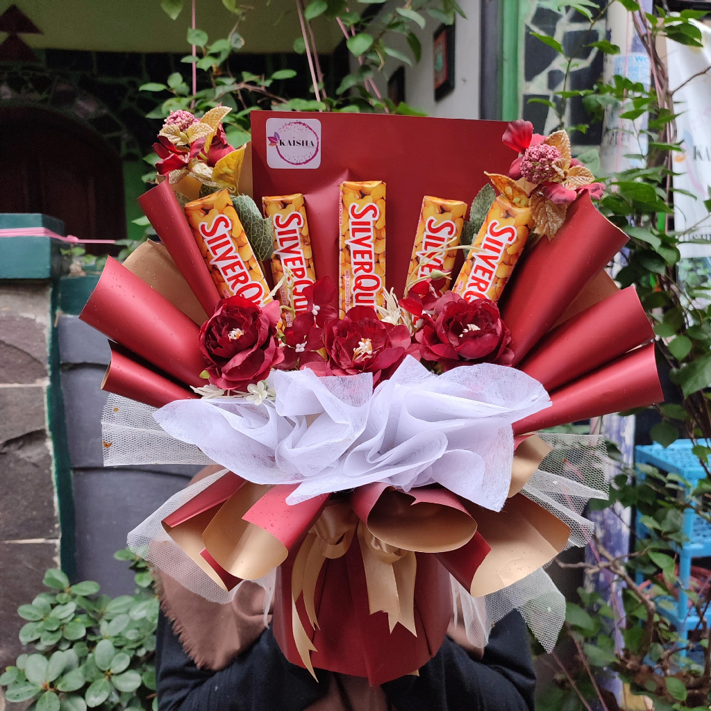 

Buket Bunga Cokelat Valentine Handbuket Ulang Tahun Wisuda