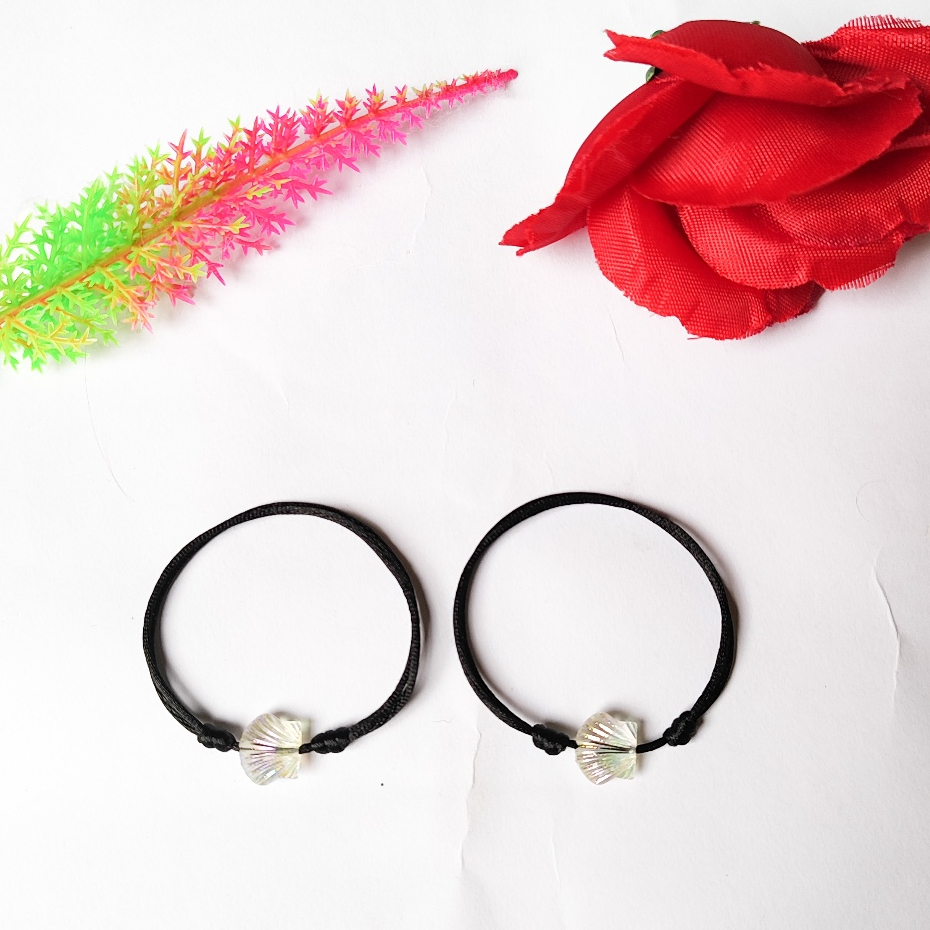 Gelang Couple Kerang/Gelang Tali/Gelang Manik (sudah dapat 2 gelang)