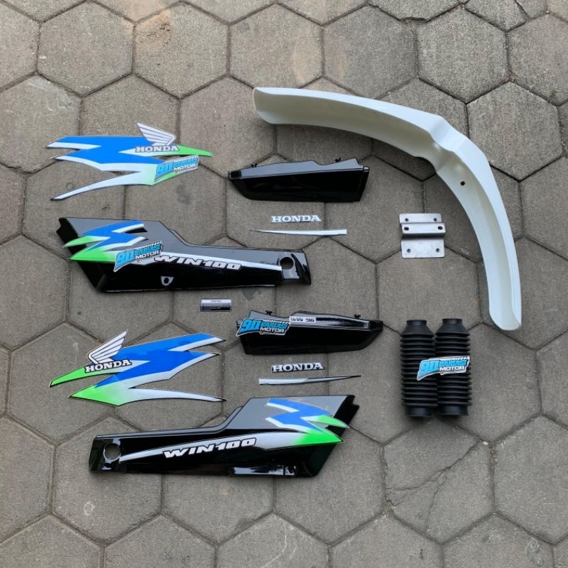 Fullset Cover Body Honda Win 100 Warna Hitam Set Striping List Body Win 100 Tahun 1996 Warna Biru Hi