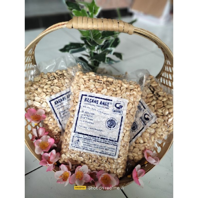 

kacang aneh galarasa 390grm