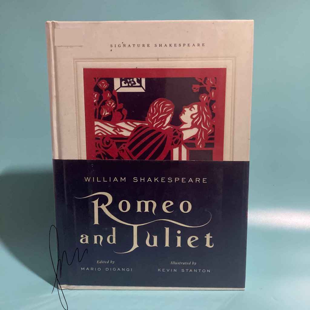 ROMEO AND JULIET - WILLIAM SHAKESPEARE (SIGNATURE SHAKESPEARE)