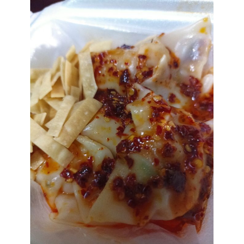 

PANGSIT CHILLI OIL FROZEN