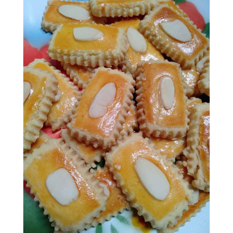 

Kue Kacang