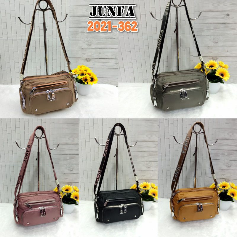 BISA COD Tas wanita selempang junfa parasut 2021-362 sling bag import