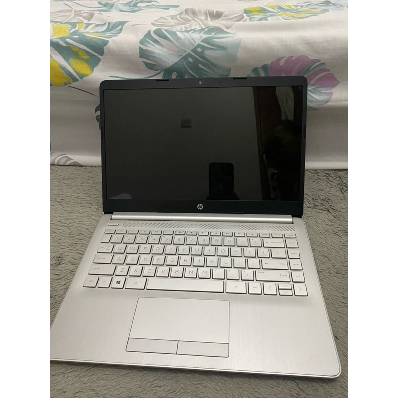 Laptop HP 14S DK0024AU